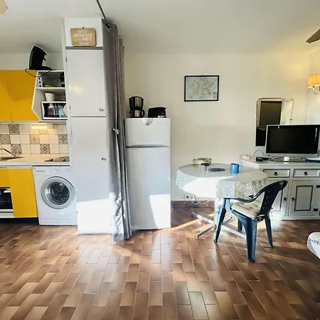 아파트 Appt 4 Couchages Cap D 'agde Ct150 D108 아그