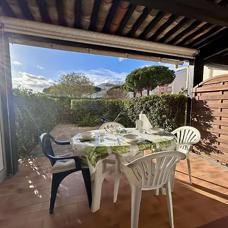 Appartement Appt 4 Couchages Cap D 'agde Ct150 D108 *